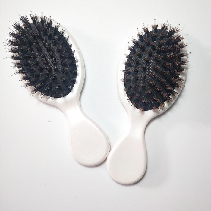 Guangzhou Factory Customized Mini Logo Size Oval Cushion Detangling Kids Hair Brush