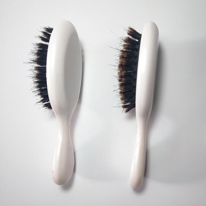 Guangzhou Factory Customized Mini Logo Size Oval Cushion Detangling Kids Hair Brush